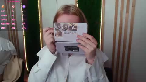 Hi im Amanda online show from June 27, 2026, 12:22 pm