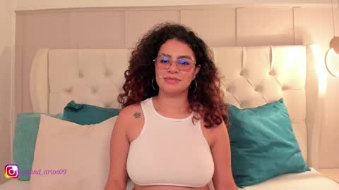 Amanda Rios online show from April 14, 2026, 9:43 pm