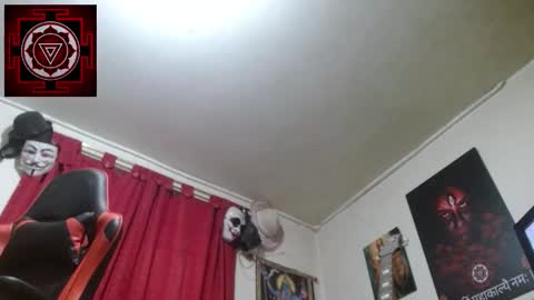 Amanda Valeska online show from November 14, 2025, 3:55 pm