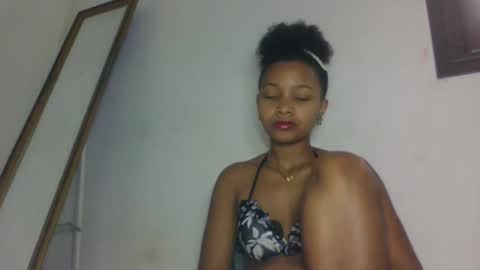 Snapshot of amandaaa25 chatting on September 21, 2025, 7:10 am amandaaa25 online show from September 21, 2025, 7:10 am