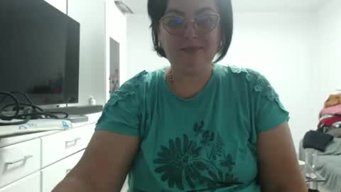 Anda online show from October 10, 2025, 11:15 pm