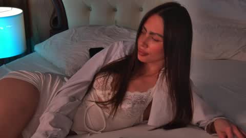 amandariver_ online show from June 8, 2026, 10:32 pm