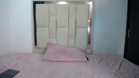 Snapshot of amandarousell chatting on December 22, 2024, 12:07 am AmandaRousel  online show from December 22, 2024, 12:07 am