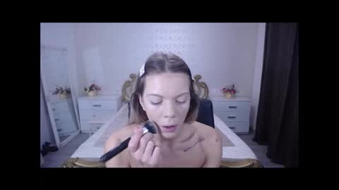 Snapshot of amandaswanson chatting on October 2, 2025, 6:20 am AmandaTop online show from October 2, 2025, 6:20 am