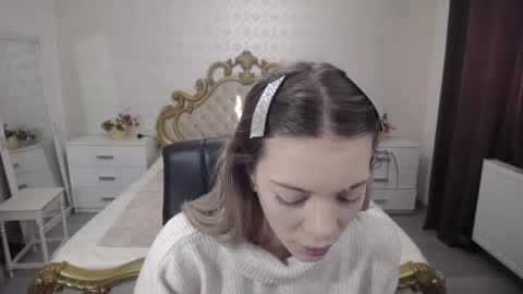 Snapshot of amandaswanson chatting on October 22, 2025, 6:46 am AmandaTop online show from October 22, 2025, 6:46 am