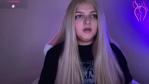 Amandha online show from February 18, 2025, 9:09 pm