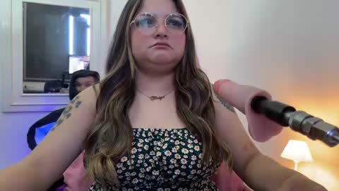 Amandha online show from October 23, 2025, 6:39 pm