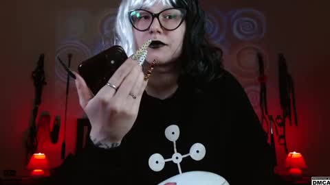 Goddess Amanita online show from December 5, 2024, 10:44 am