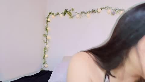 Amara Vega  online show from June 5, 2026, 3:29 pm