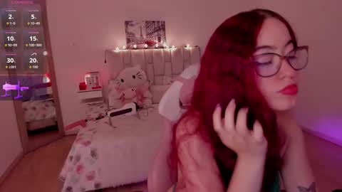 amaraa_couper1 online show from February 4, 2026, 3:45 am