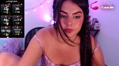 Snapshot of amarantha_naughty chatting on February 23, 2025, 11:36 pm Amarantha online show from February 23, 2025, 11:36 pm