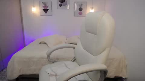 Amarantha online show from January 10, 2025, 4:20 pm