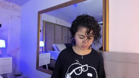 Emily online show from February 10, 2025, 11:25 am