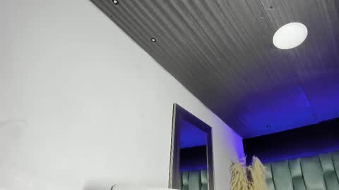 Emily online show from February 15, 2025, 10:44 am