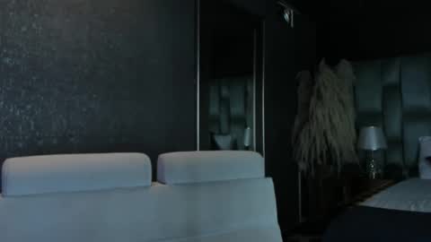 Emily online show from January 13, 2026, 10:20 am