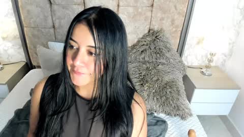Snapshot of amatista__smith chatting on January 10, 2025, 12:38 am AMATISTA online show from January 10, 2025, 12:38 am