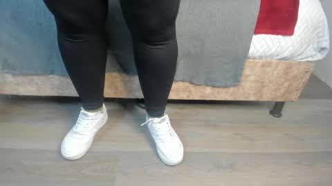 Snapshot of amatista__smith chatting on September 29, 2025, 1:05 pm AMATISTA online show from September 29, 2025, 1:05 pm