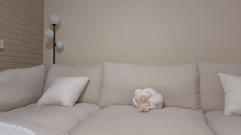 amaya_floress online show from February 7, 2026, 6:39 am