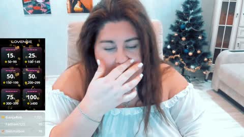 Snapshot of amazing_alina chatting on December 1, 2024, 10:43 pm Alina online show from December 1, 2024, 10:43 pm