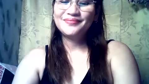 amazing angel online show from October 27, 2025, 2:59 am