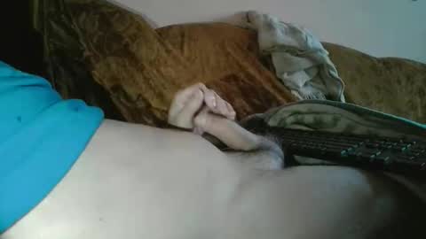 Snapshot of amazingcuteboy845 chatting on October 18, 2025, 1:30 am amazingcuteboy845 online show from October 18, 2025, 1:30 am