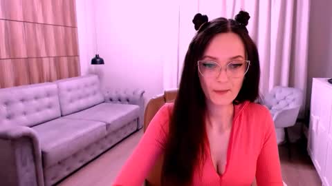 Izza online show from February 10, 2026, 9:46 am