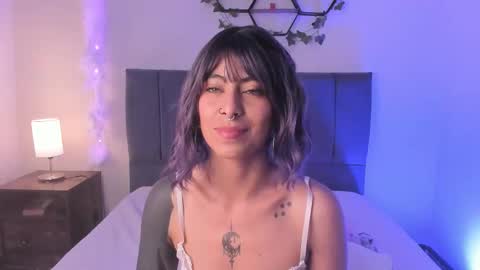 ambar_gh1 online show from November 24, 2025, 9:03 pm