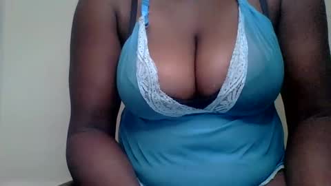 Mia online show from February 15, 2025, 9:37 pm