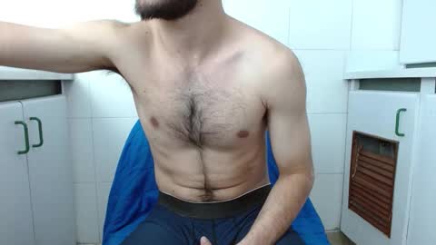 Snapshot of ambar_mds chatting on September 26, 2025, 2:21 pm Sebas online show from September 26, 2025, 2:21 pm