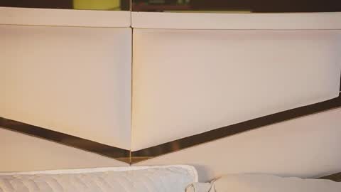 Julieta  online show from September 19, 2025, 11:33 am