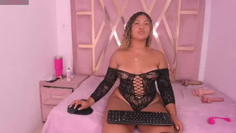 Snapshot of ambarglowasm chatting on June 5, 2026, 8:36 pm Ambar online show from June 5, 2026, 8:36 pm