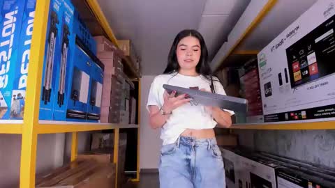 Ambarina  online show from March 27, 2026, 11:43 am