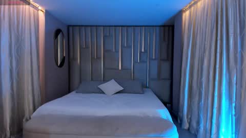 Ambar  online show from February 19, 2026, 12:01 pm