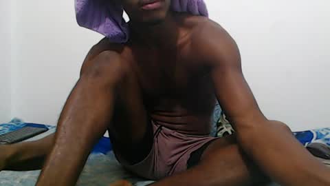 ambartxsex online show from May 18, 2026, 2:07 am