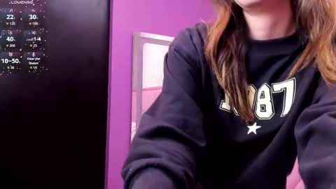 .  Amber Wood  . online show from October 19, 2025, 11:44 am