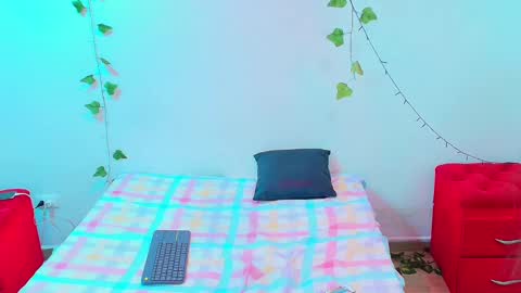 Snapshot of ambel_rose chatting on March 2, 2025, 3:45 am ambel_rose online show from March 2, 2025, 3:45 am