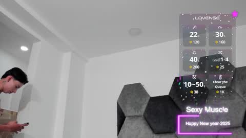 Amber  online show from February 11, 2025, 4:35 pm