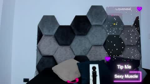 Amber  online show from March 8, 2025, 5:11 pm