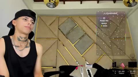 Amber  online show from September 19, 2025, 5:13 pm