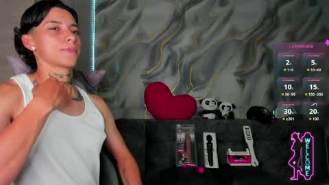 Snapshot of amber_adams_ chatting on June 1, 2026, 7:48 pm Amber online show from June 1, 2026, 7:48 pm