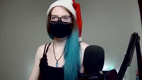 Snapshot of amber_candyfloss chatting on December 26, 2024, 11:24 pm Amber non-nude model online show from December 26, 2024, 11:24 pm