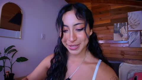 amber_curly online show from June 2, 2026, 9:50 pm