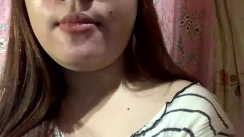 Snapshot of amber_kaye chatting on February 23, 2026, 6:49 pm lars online show from February 23, 2026, 6:49 pm