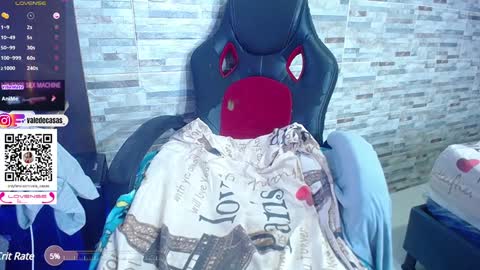 Snapshot of amber_kholin chatting on February 6, 2025, 6:08 am scarlett online show from February 6, 2025, 6:08 am