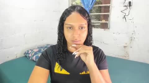 LUISA online show from December 4, 2025, 9:23 pm