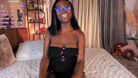 Amber online show from October 23, 2025, 8:40 pm