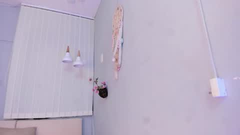 Amber Novoa online show from March 2, 2026, 12:23 pm