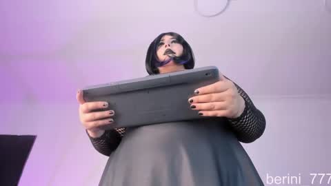 Amber  online show from April 18, 2026, 12:20 pm