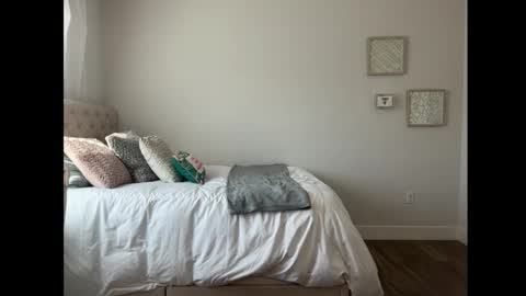 Amber online show from February 6, 2026, 9:18 pm