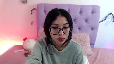 Snapshot of amberjeong chatting on January 25, 2025, 12:27 am Amber Jeong online show from January 25, 2025, 12:27 am